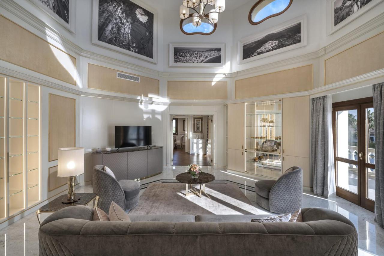 Royal Suite At The San Roque Club Exterior photo